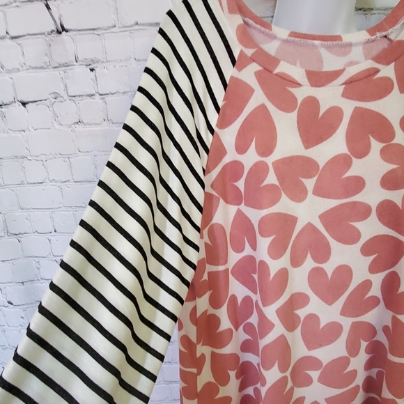 💖Valentine Top💖 - Picture 2 of 2